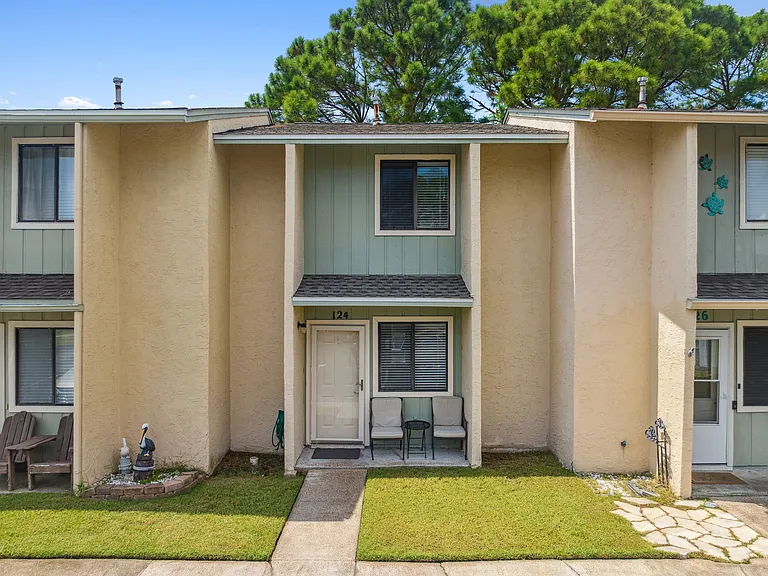 124 Robin Ln — Photo 34