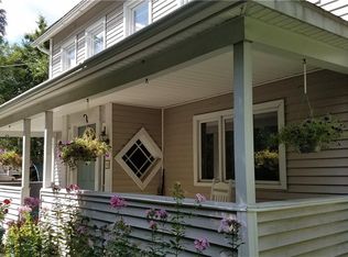 94 Stonington Rd, Norwich, CT 06360