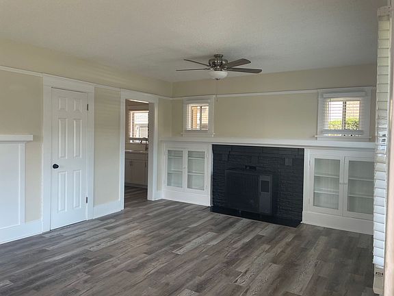 3rd image of 431 Rose Ave #1
