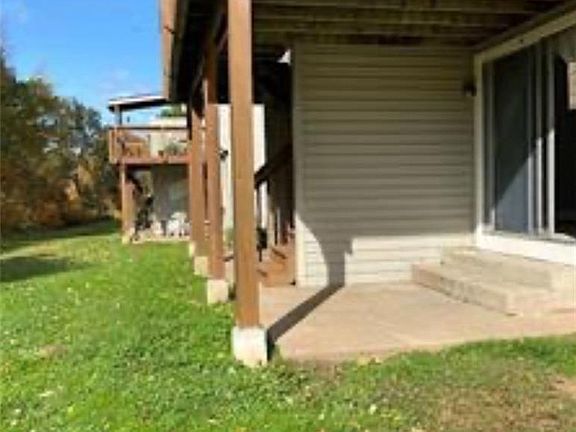 4th image of 3 Carillon Dr APT A