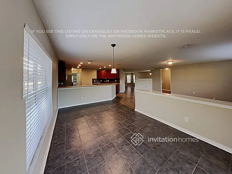 7444 Bridgeview Dr — Photo 7