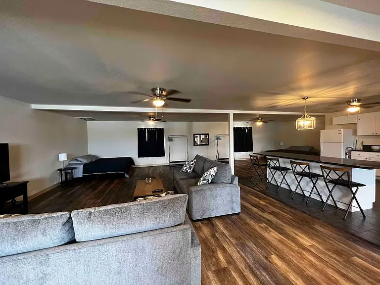 475 Kinoole St #202 — Photo 8