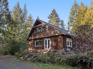 2993 Robinson Rd, Capital, BC V9Z0J9