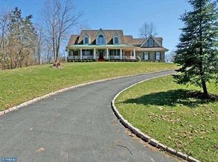 6832 Chapel Rd, New Hope, PA 18938