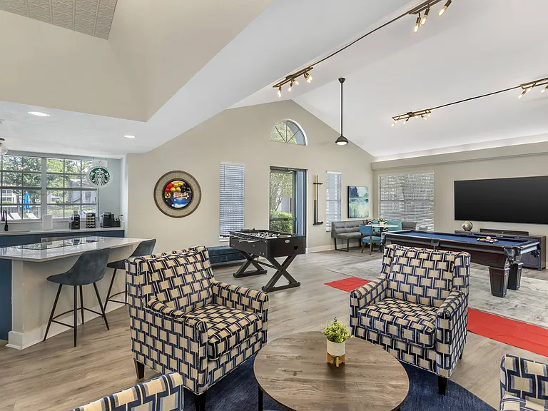 Vue at Baymeadows — Photo 27