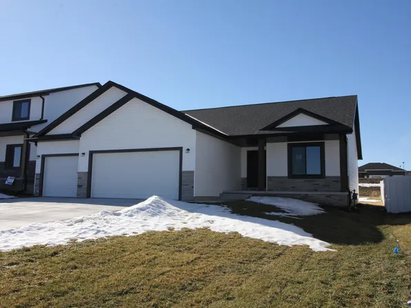 507 Eloise Ave, Lincoln, NE 68520