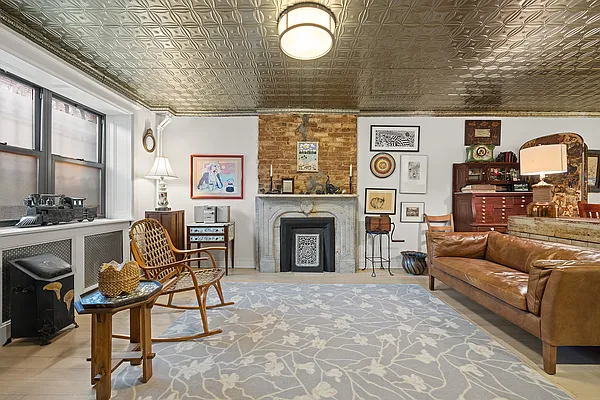 Sold by Corcoran | media 2