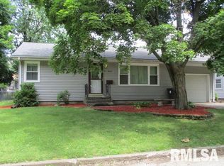 608 S School St, Lacon, IL 61540