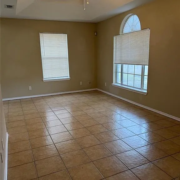 619 La Mancha Dr #1 — Photo 3