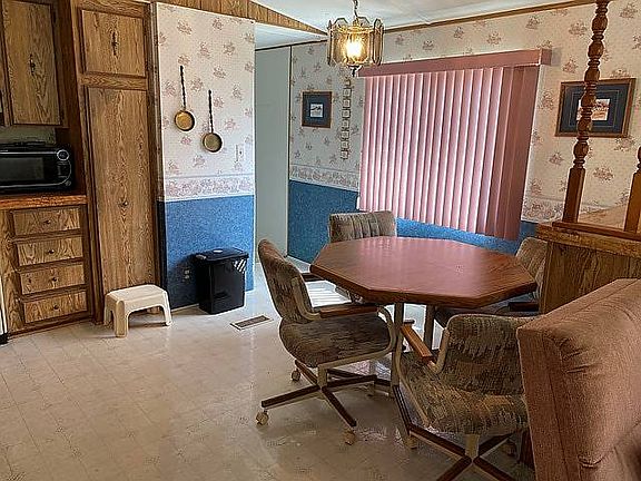 5th image of 6951 Dudley Ave