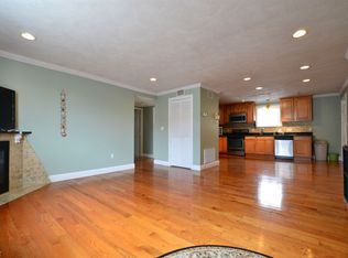 28 Glen St, Somerville, MA 02145