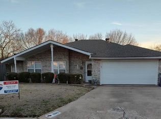 1108 N Primrose Ct, Duncan, OK 73533