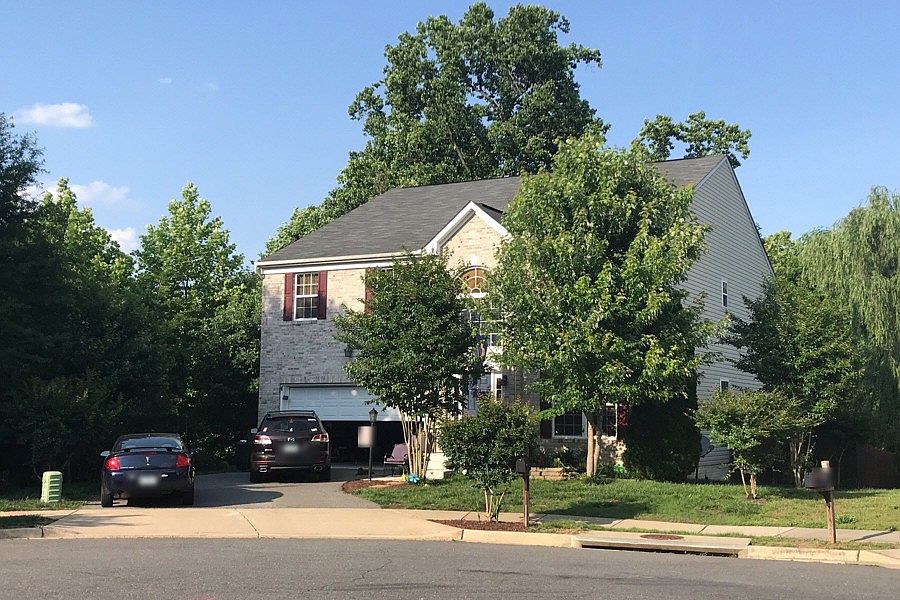 1st image of 1001 Edgewater Ct