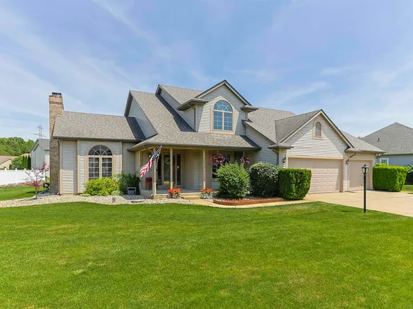 50820 Stonebridge Dr, Granger, IN 46530