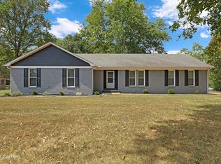 79 Crestwood Dr, Jackson, TN 38305