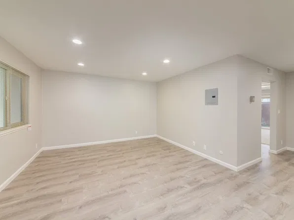 Casa Linda, 2500 Lucy Ln APT 105, Walnut Creek, CA 94595
