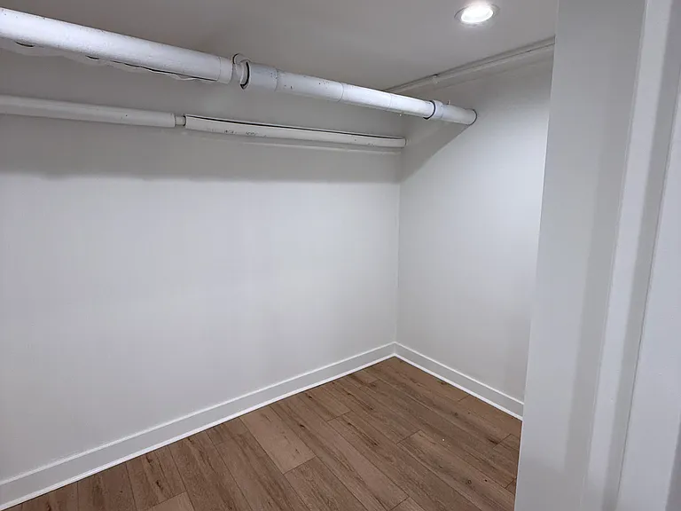 138 N Hawthorne Rd #1 — Photo 13