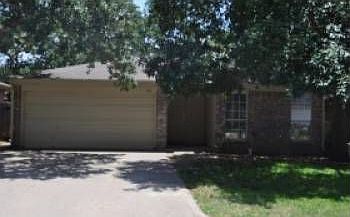 1st image of 1121 Glen Creek Dr