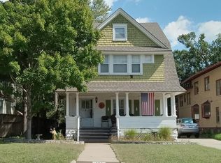 122 S Circle Dr, Wichita, KS 67218