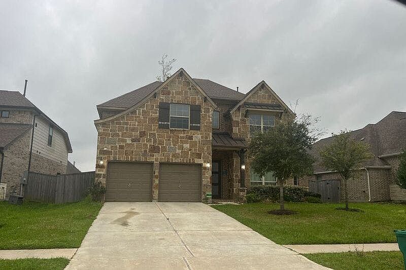 1st image of 18924 Rosewood Terrace Dr