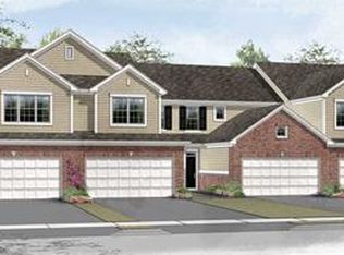 2834 Church Rd, Aurora, IL 60502