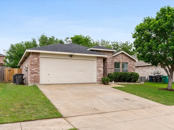 5429 Scotts Valley St, Fort Worth, TX 76244