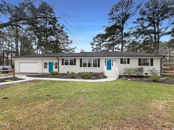300 Perry St, Rolesville, NC 27571