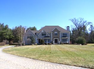 10 Barron Ct, Andover, MA 01810