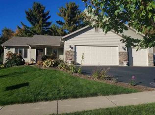 2104 Fawn Ave, Rothschild, WI 54476