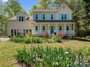 5501 Creek Crossing Dr, Midlothian, VA