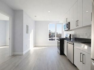 142 Huron St #5A, Brooklyn, NY 11222