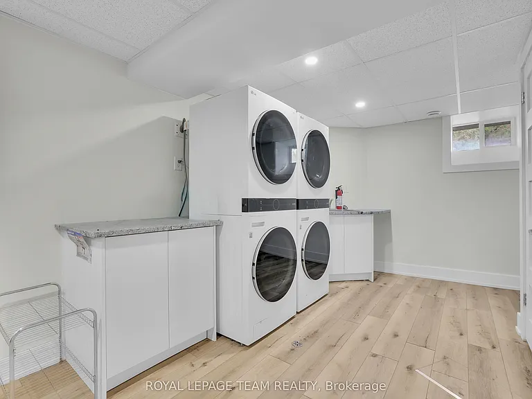 531 McLeod St #A — Photo 27