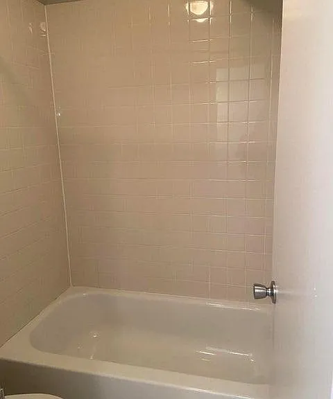 3570 Sable Palm Ln E — Photo 8