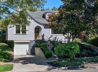 526 NE Floral Pl, Portland, OR