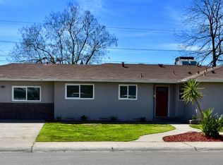 27198 Parkwood Ave, Madera, CA