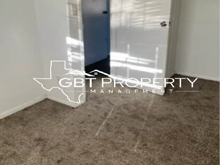 Apartments! — Photo 3