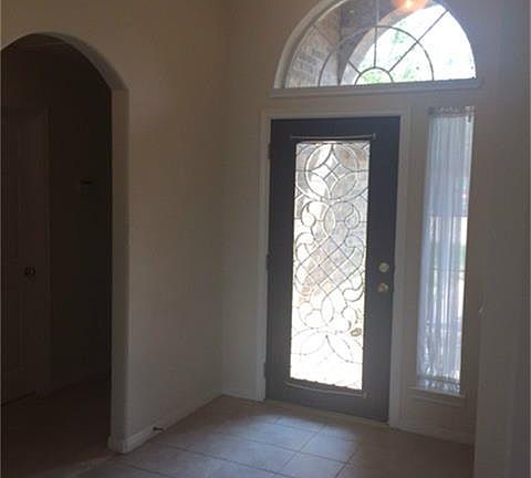 3rd image of 10310 Sawyers Crossing Ln
