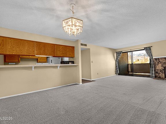 5th image of 2845 Idlewild Dr APT 204