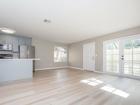 2nd image of 8043 Camino Huerta