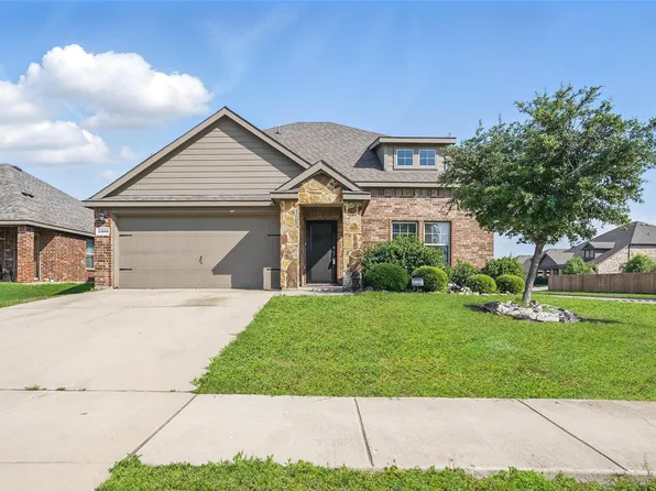 1300 Levi Ln, Forney, TX 75126