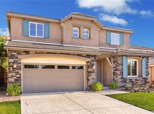 29220 Garnet Canyon Dr, Saugus, CA 91390