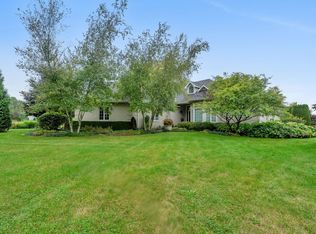 9 Settlers Ln, Oswego, IL 60543