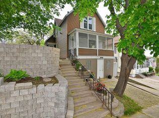 118 1st St SW, Faribault, MN 55021