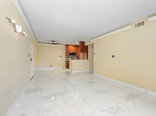 14607 Erwin St Unit 110, Van Nuys, CA 91411