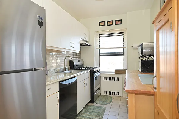 Sold by Keller Williams Realty of Greater Nassau | media 30