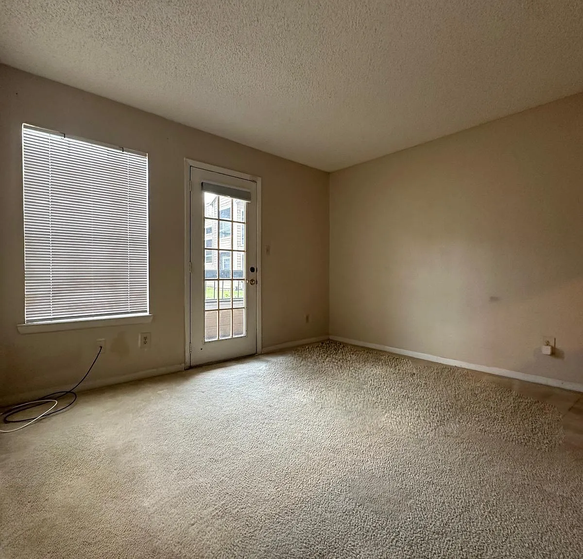 Regency Gardens 108 (Unicenter Rentals) - 108 — Photo 3