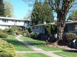 15232 62nd Ave S APT 16, Tukwila, WA 98188
