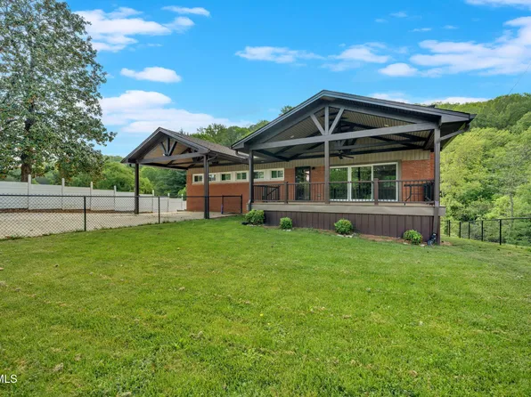 3749 Hemlock Park Cir, Kingsport, TN 37663