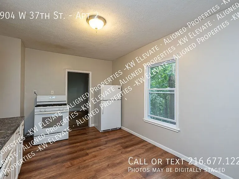 3904 W 37th St #2 — Photo 5