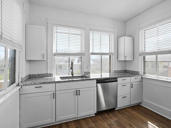 4th image of 2461 Rivermont Ave